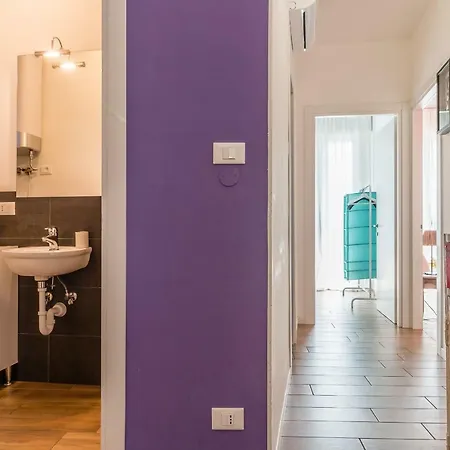 Апартаменты Color Notes Close To @treviso Train Station Тревизо