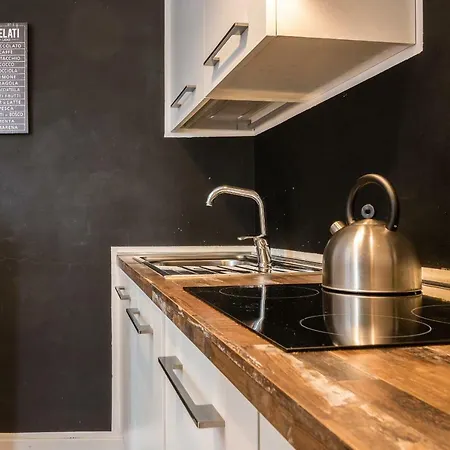 Апартаменты Color Notes Close To @treviso Train Station Тревизо