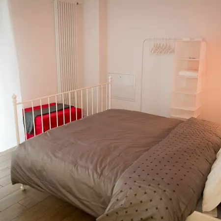 Апартаменты Color Notes Close To @treviso Train Station